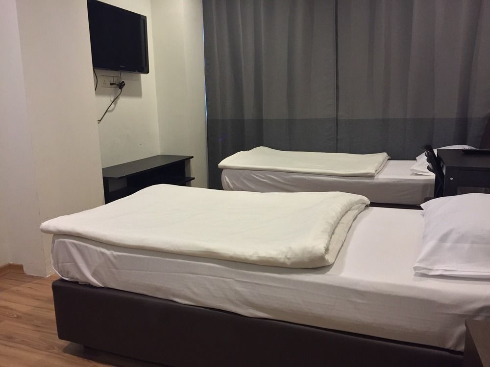 Conforto Khách sạn